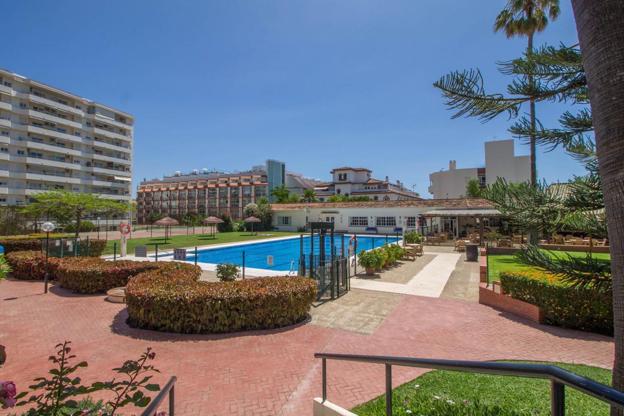 Carihuela Palace 417 By Ivi Real Estate 托雷莫利诺斯 外观 照片